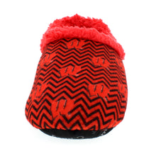 Load image into Gallery viewer, Wisconsin Badgers Chevron Slip On
