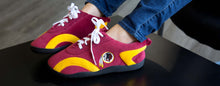 Load image into Gallery viewer, Washington Redskins All Around Indoor Outdoor ComfyFeet Slippers