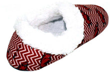 Load image into Gallery viewer, Arkansas Razorbacks Chevron Slippers