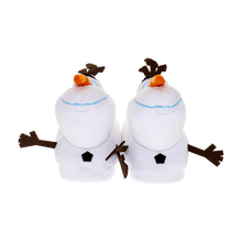 Load image into Gallery viewer, Plush Olaf snowman slippers with a soft cushioned footbed
